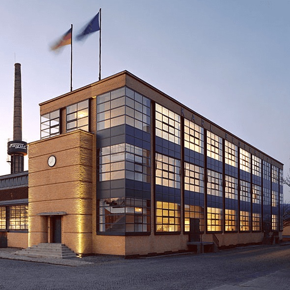 Walter Gropius & Adolf Meyer, Fagus Factory (1913)